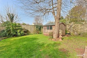 Photo 21- click for photo gallery